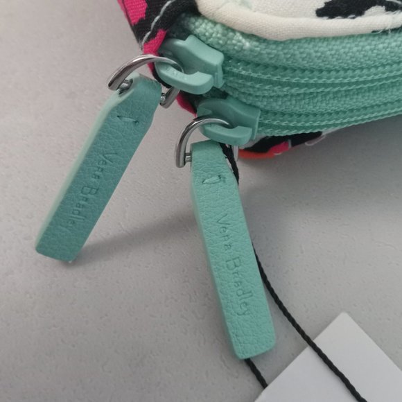 VERA BRADLEY | All-in-one Crossbody Purse - Picture 7 of 10